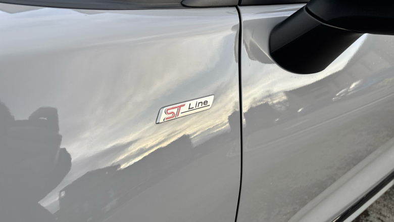 Ford Puma 1.0 EcoBoost Hybrid mHEV ST-Line 5dr Petrol Hatchback